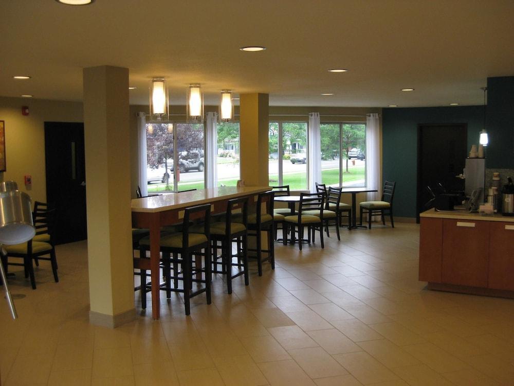 Best Western Plus Traverse City Dış mekan fotoğraf