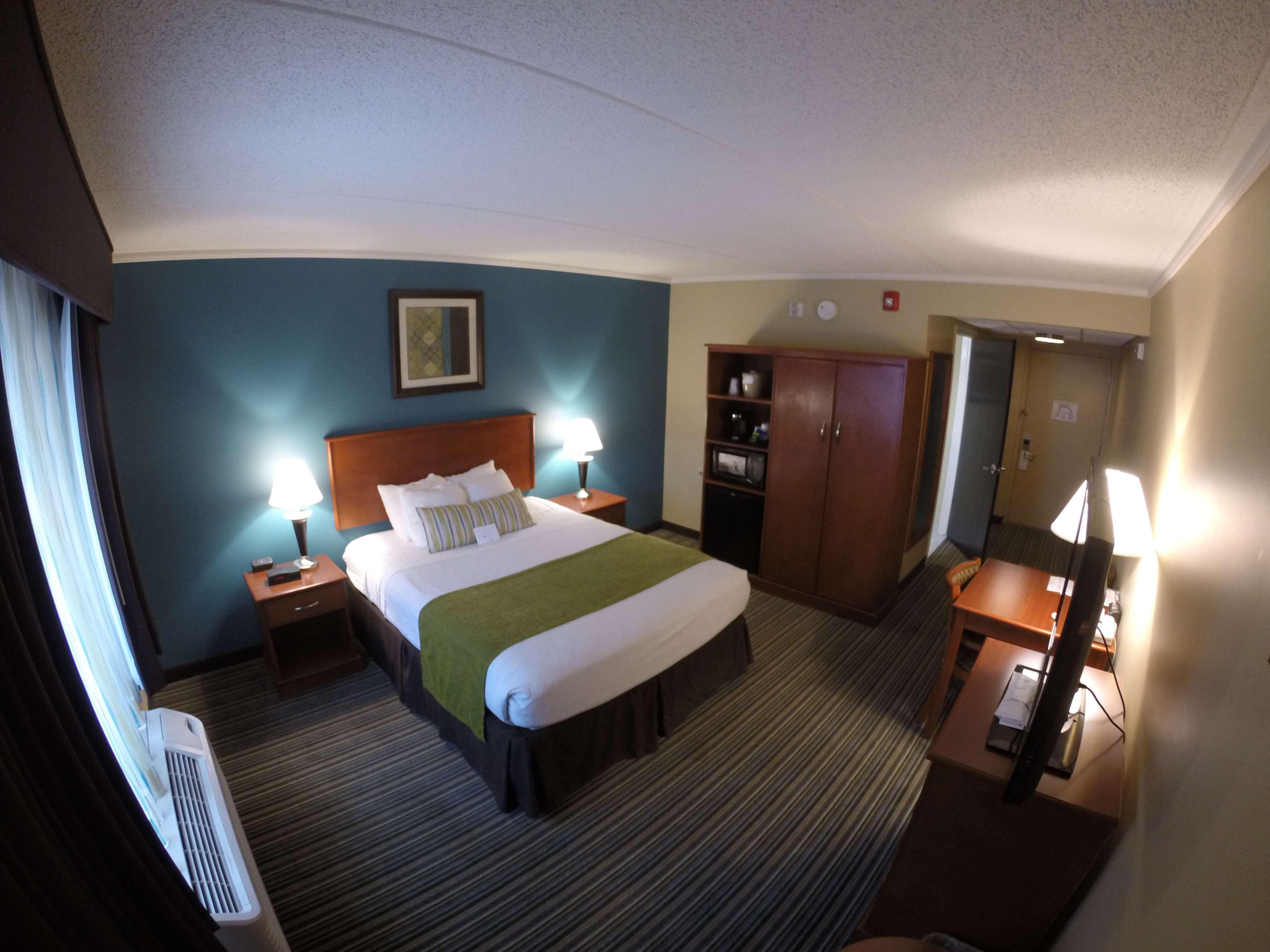 Best Western Plus Traverse City Dış mekan fotoğraf